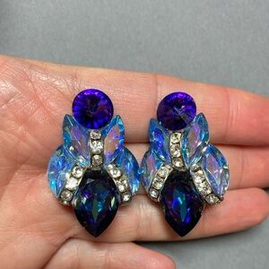 Vintage Nelly purple blue rhinestone statement earrings